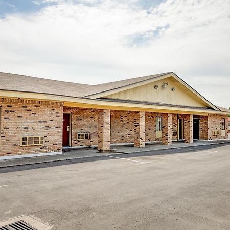 Oyo Hotel Lake Charles La I-10 Dış mekan fotoğraf