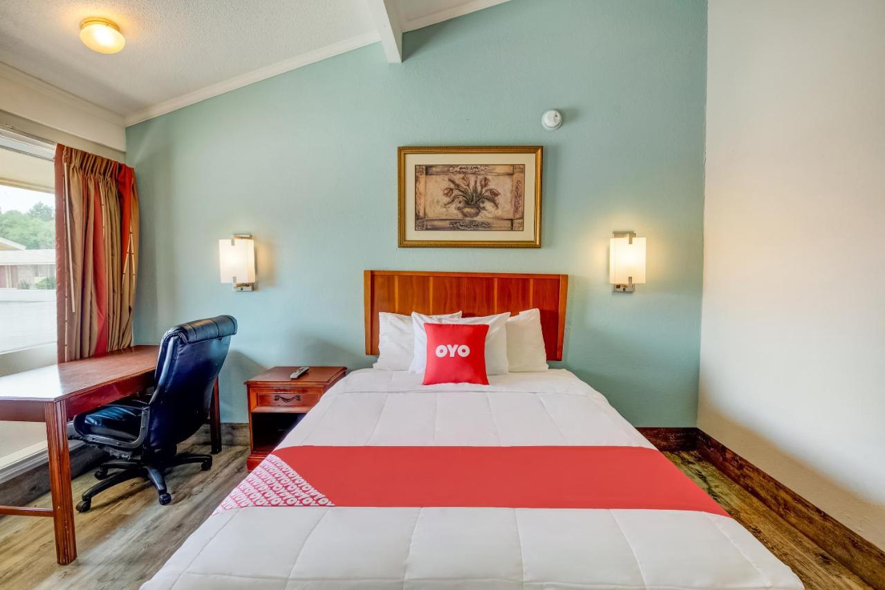 Oyo Hotel Lake Charles La I-10 Dış mekan fotoğraf