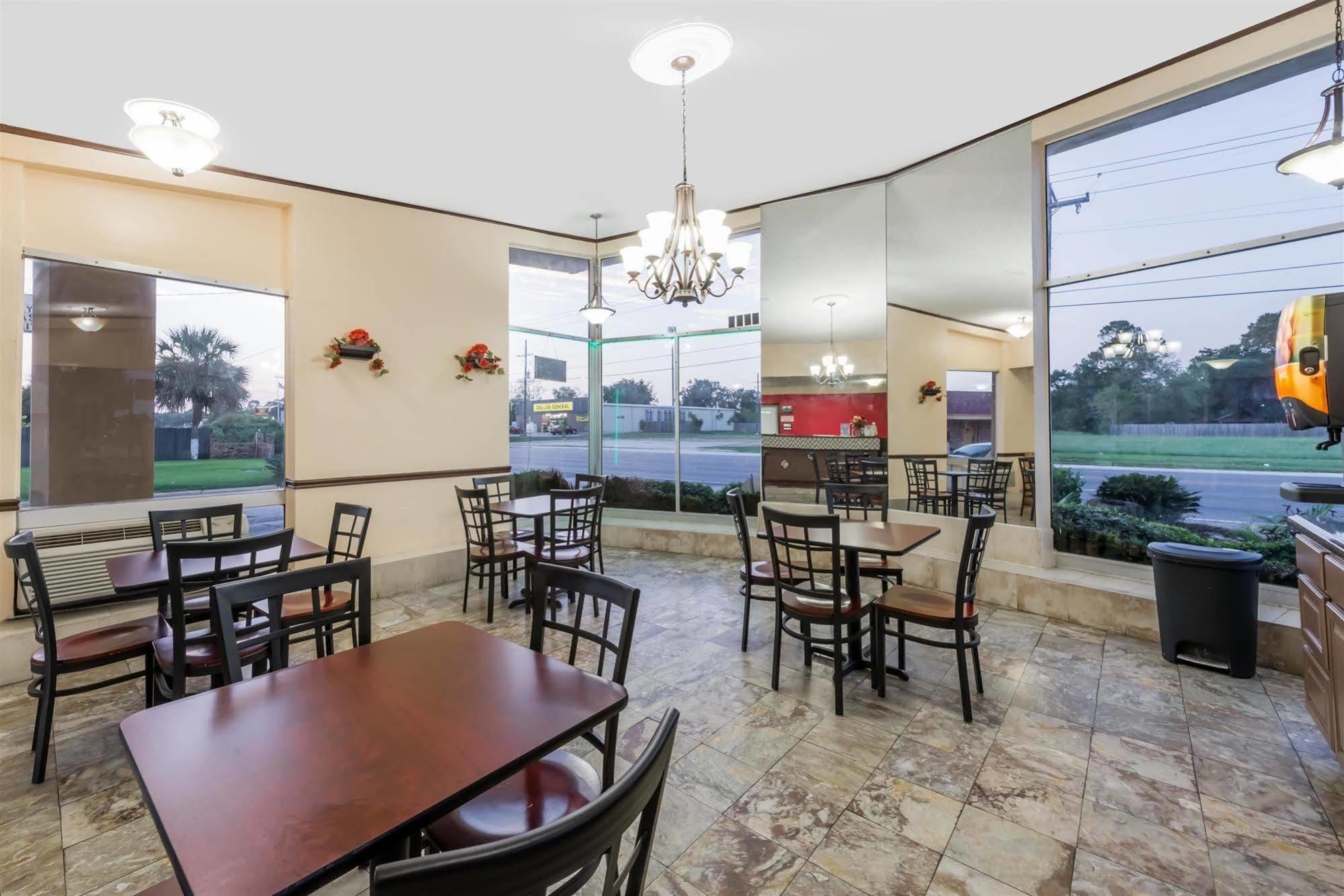 Oyo Hotel Lake Charles La I-10 Dış mekan fotoğraf